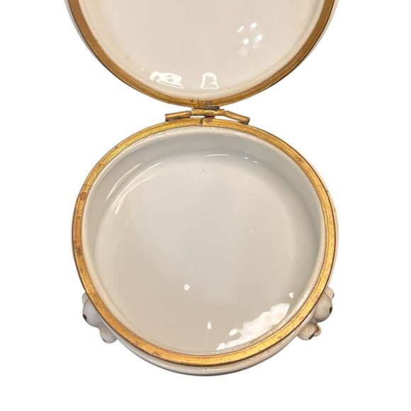 Vintage Handpainted 3 Footed Floral Hinged Trinket Box Porcelain Roses by Isco - Picture 13 of 16